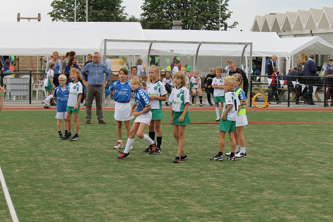 Oefenwedstrijd E2 Almkerk 139.JPG